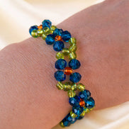Colorful Floral Beaded Bracelet – Delicate Handmade Flower Pattern