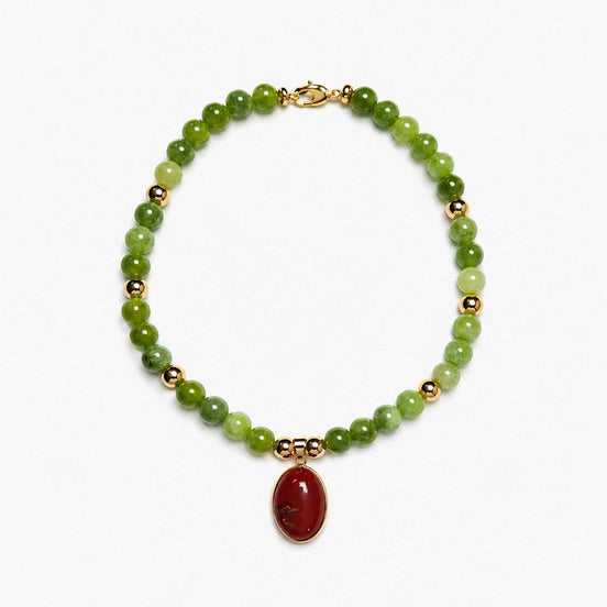 Green Stone Bead Necklace with Red Brown Pendant – Gold Accent Beaded Necklace, Elegant Jewelry (38 cm / 15 in)
