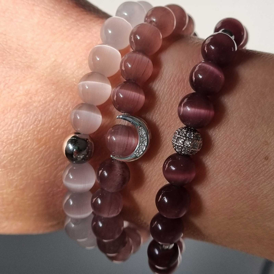 Ombre Glass Bead Bracelet Stack – 3-Piece Elegant Set